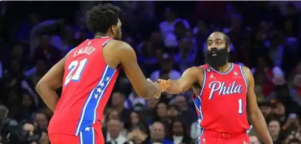 九游娱乐-转折点！瓦伦西亚单刀错失；NBA常规赛赛前攻防权衡；球迷炸锅；轮换策略成焦点的简单介绍