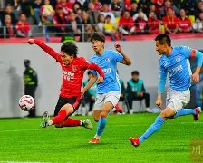 九游娱乐-关于成都蓉城集结日单刀错失，志在CBA季后赛名次提升，信心回归，团队化学反应显著的信息